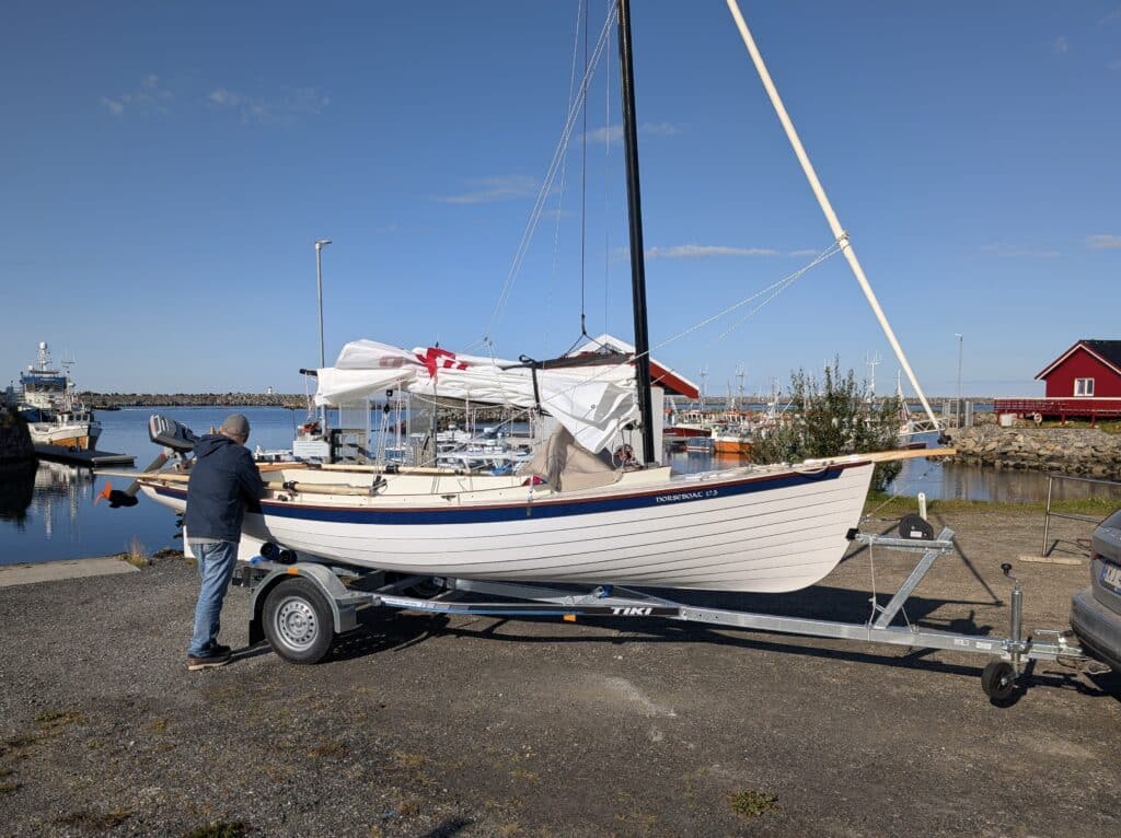 NorseBoat - What Makes the NorseBoat 17.5 Platform Unique?
